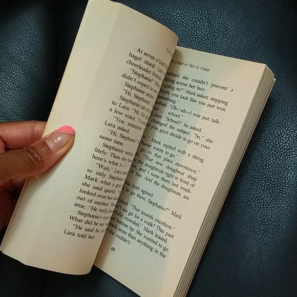 Full House- Stephanie Novel - Picture 3 of 3